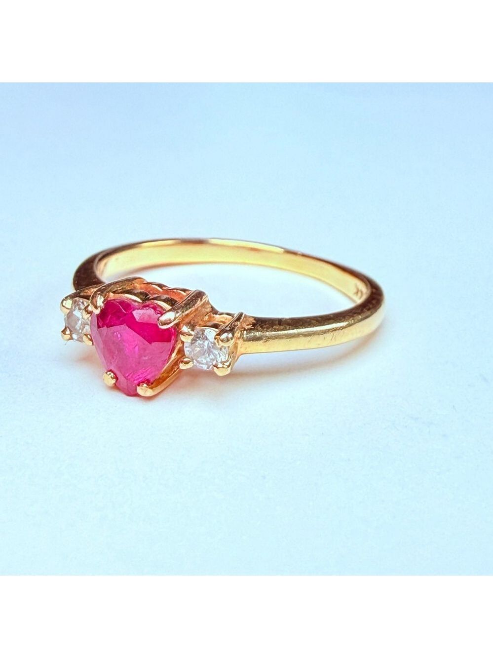 14K Solid Yellow Gold Red Genuine Ruby Heart & Diamond Vintage Ring - Picture 3 of 10